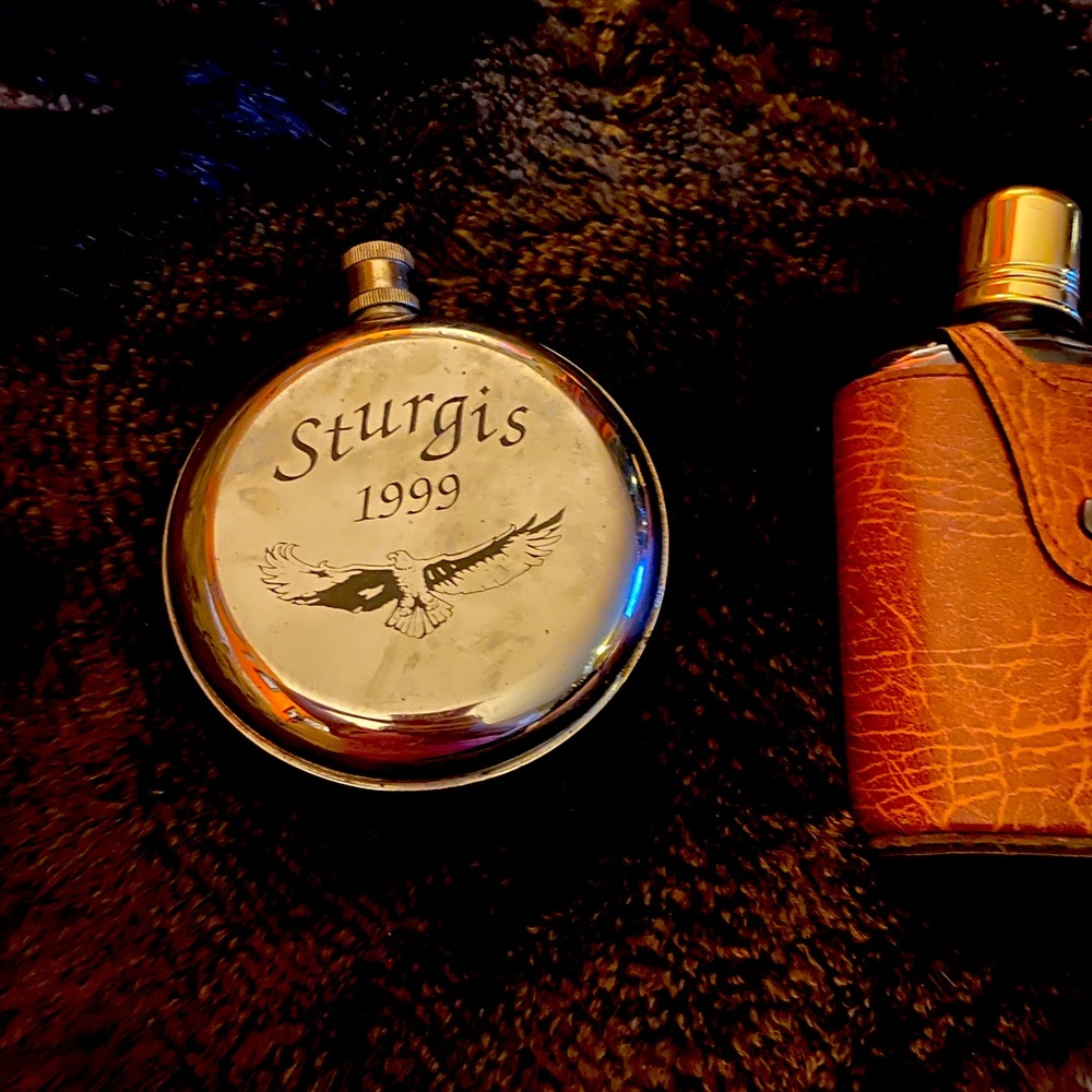 2 Flasks, lurched in Sturgis 1999, other is great too.
